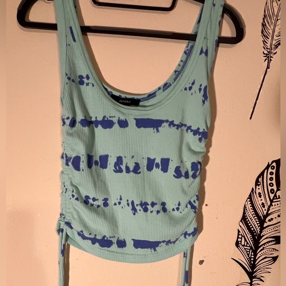Forever 21 Tie Dye‎ Blue Cropped Tank Top Adjustable Sides Women's Medium - Picture 1 of 4